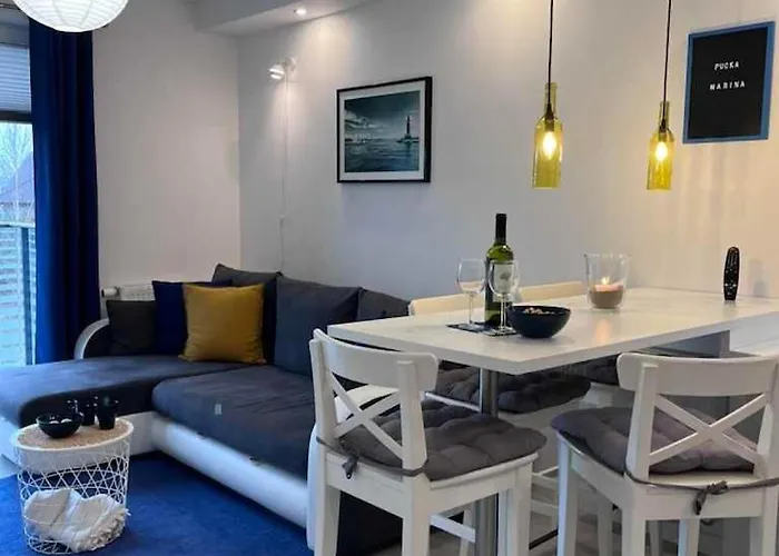 Apartament Pucka Marina *